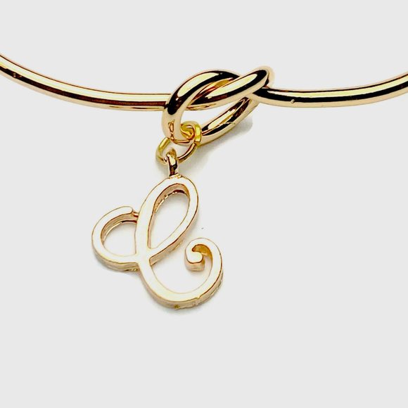 Letter knot gold bracelet - Picture 6 of 6